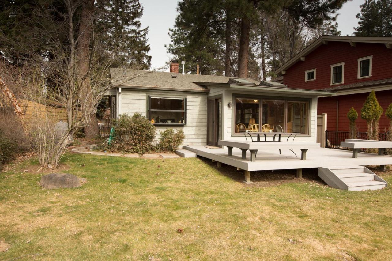 Mirror Pond Bungalow Bend Buitenkant foto